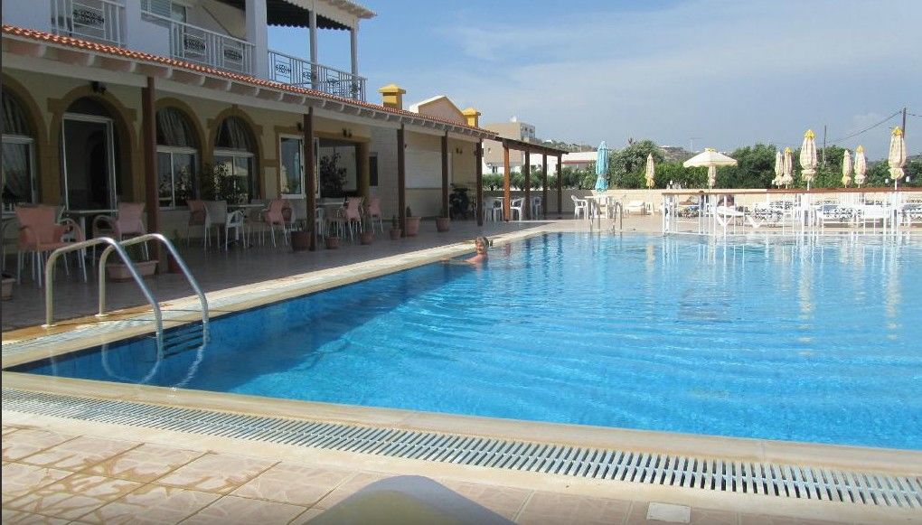 קפלוס Eleni Hotel מראה חיצוני תמונה