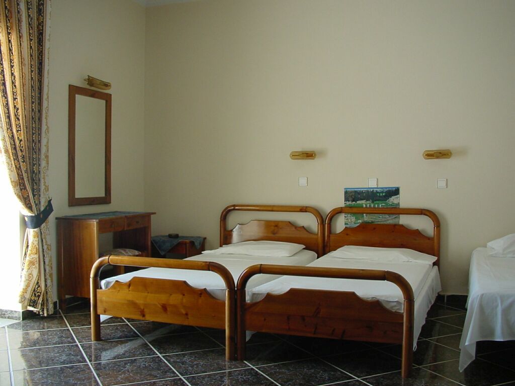 קפלוס Eleni Hotel מראה חיצוני תמונה